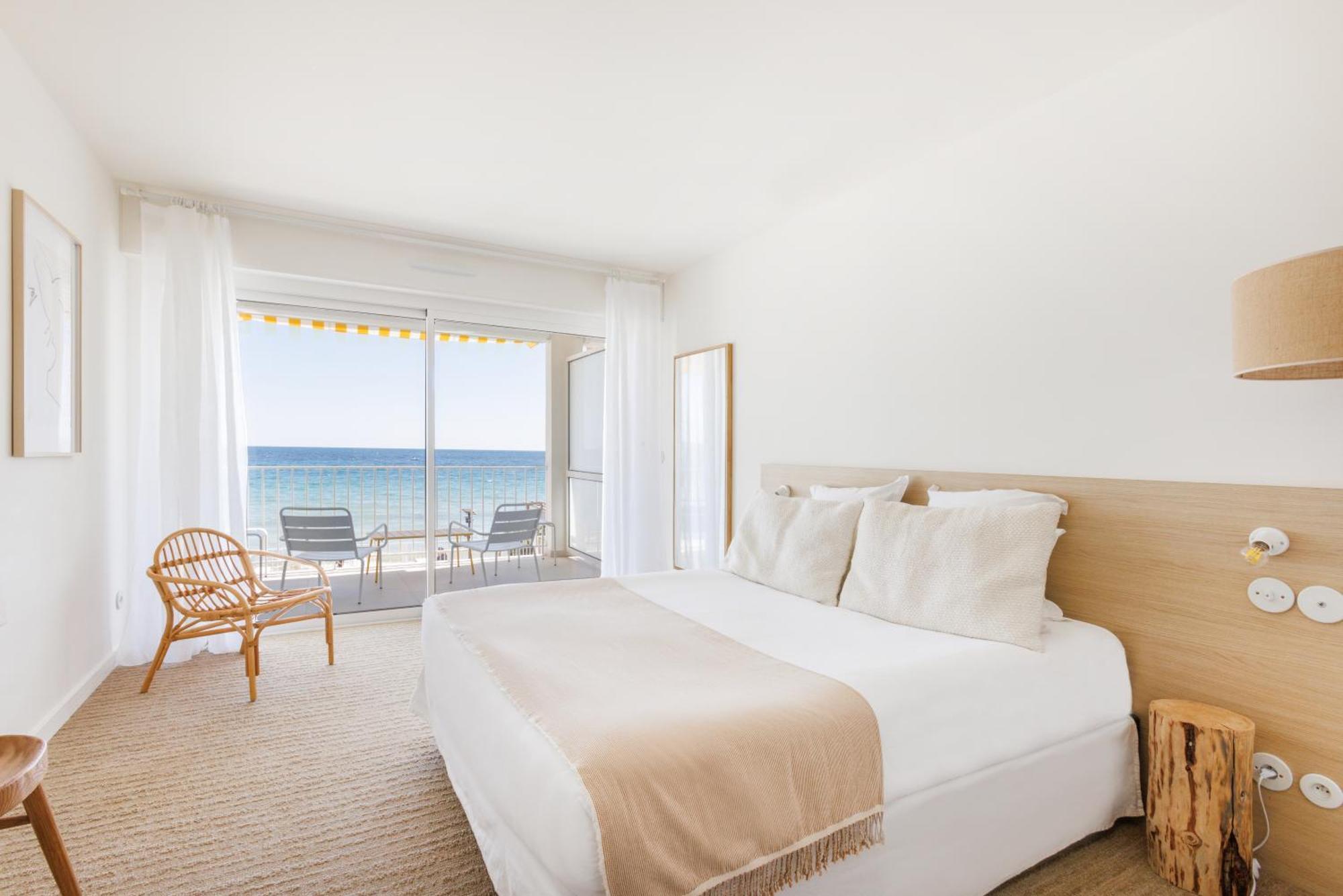 Belle Vue Hotel Cavalaire-sur-Mer Dış mekan fotoğraf