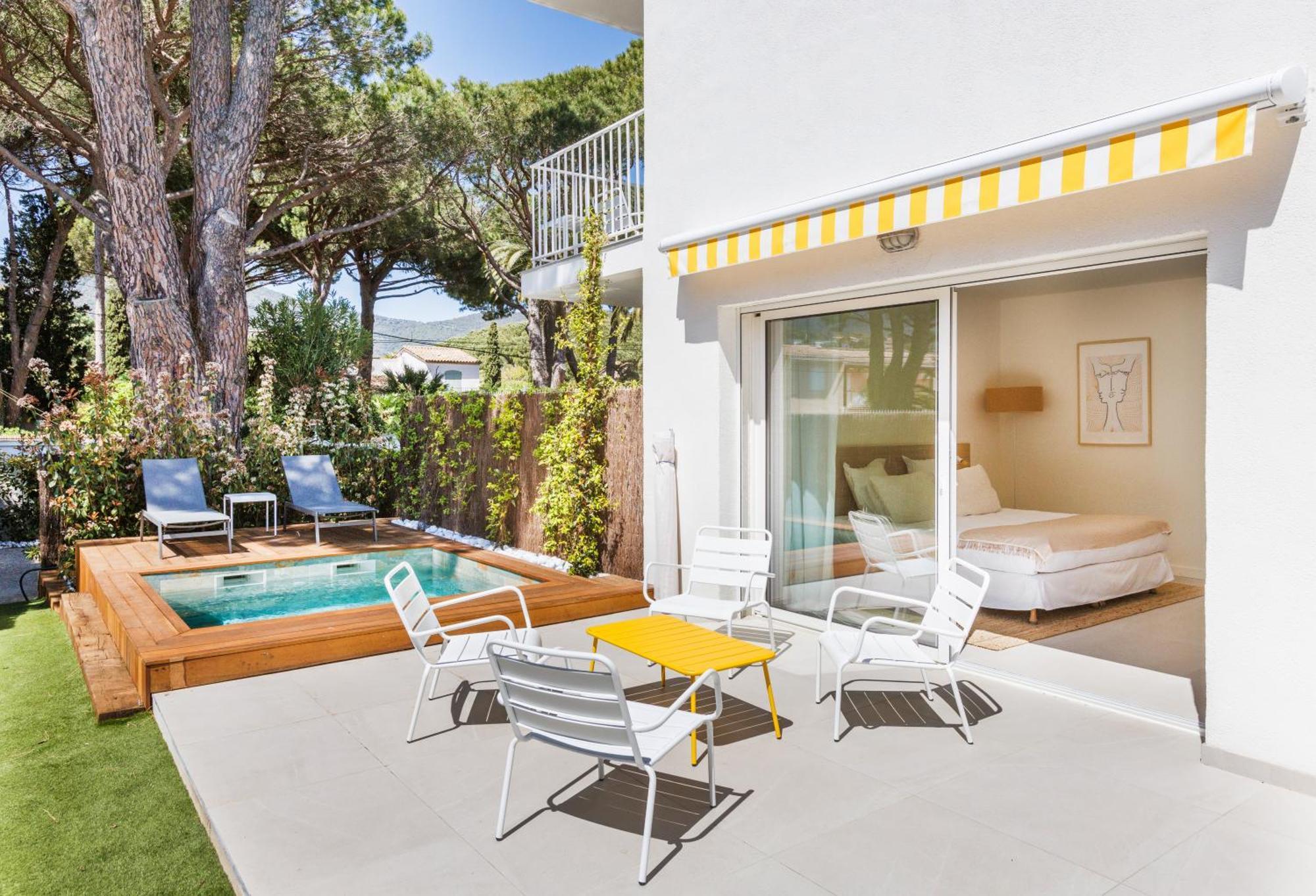 Belle Vue Hotel Cavalaire-sur-Mer Dış mekan fotoğraf